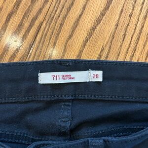 Levi's 711 Skinny Jeans in Black